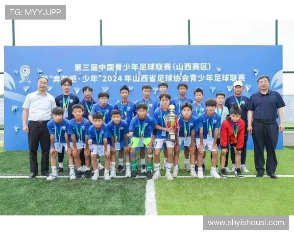 沧州雄狮全力出击奋勇拼搏展现新时代足球精神风貌 沧州雄狮全力出击奋勇拼搏展现新时代足球精神风貌