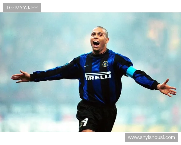 永不褪色的绿茵传奇意大利铁卫保罗马尔蒂尼的荣耀与坚守