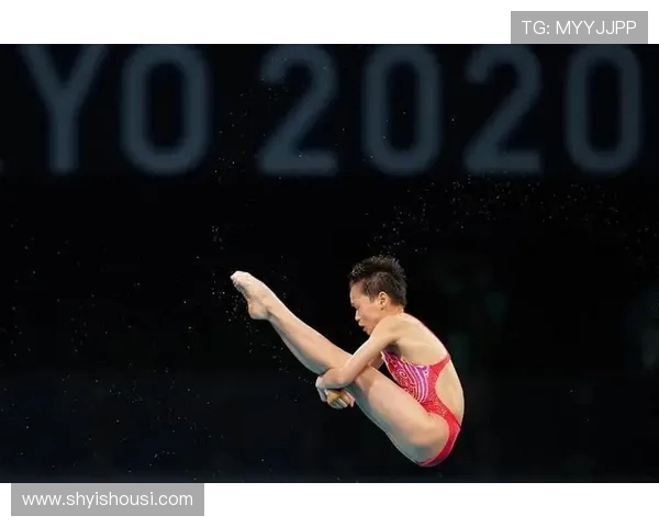 从惊险一跃到完美入水探秘跳水运动的力量与优雅结合