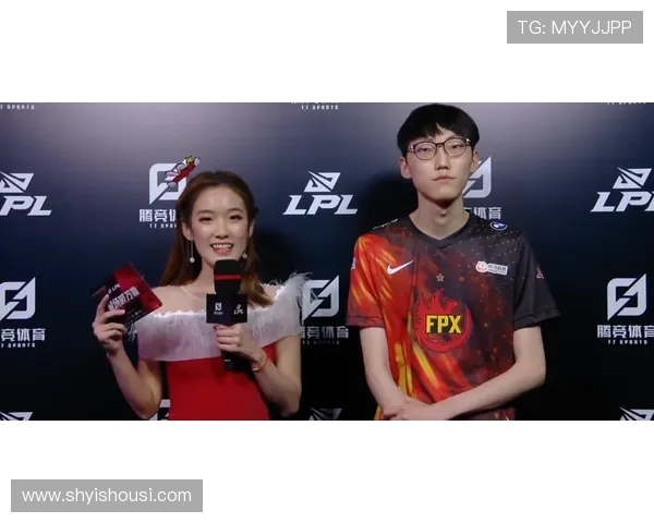 赛后复盘EDG与FPX精彩对决中的团队配合与战术分析